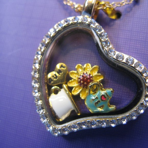 Emmeline Floating Charm Locket Pendant Necklace Tea Aunt 24" L - Picture 4 of 6